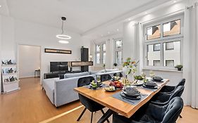 Ferienwohnung Blaßdörfer - Modernes Apartment in bester Lage und 93 qm2